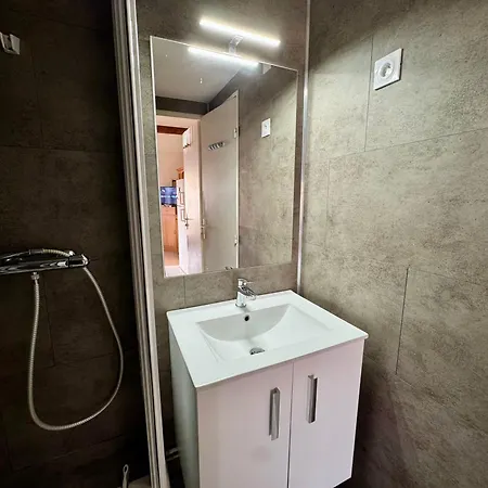 Maison Piscine Clim A 2 Pas De La Apartment